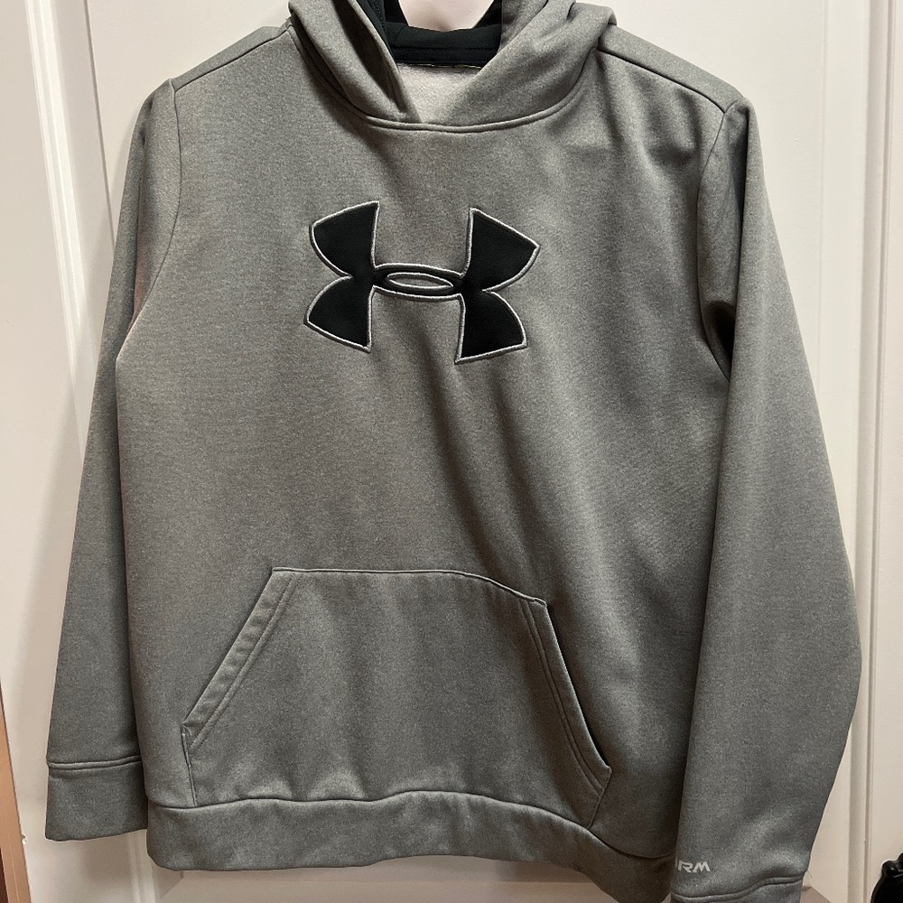 Mens small under armour hoodie